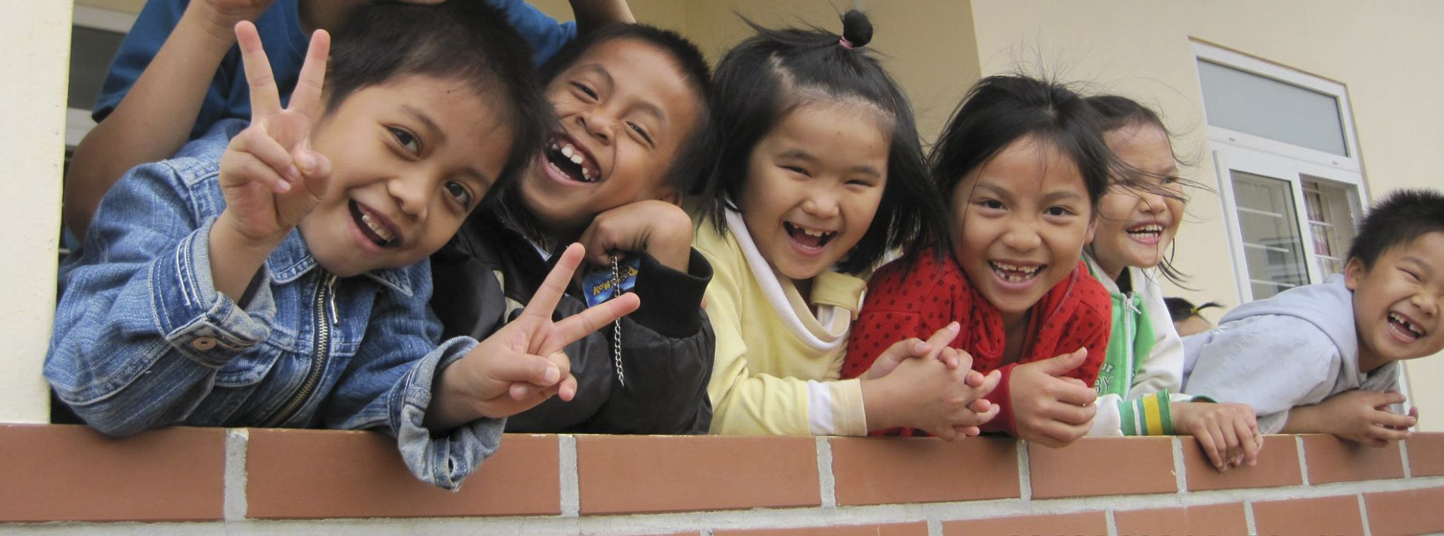 Gần 6000 trẻ em mồ côi được Làng trẻ em SOS Việt Nam nuôi dưỡng